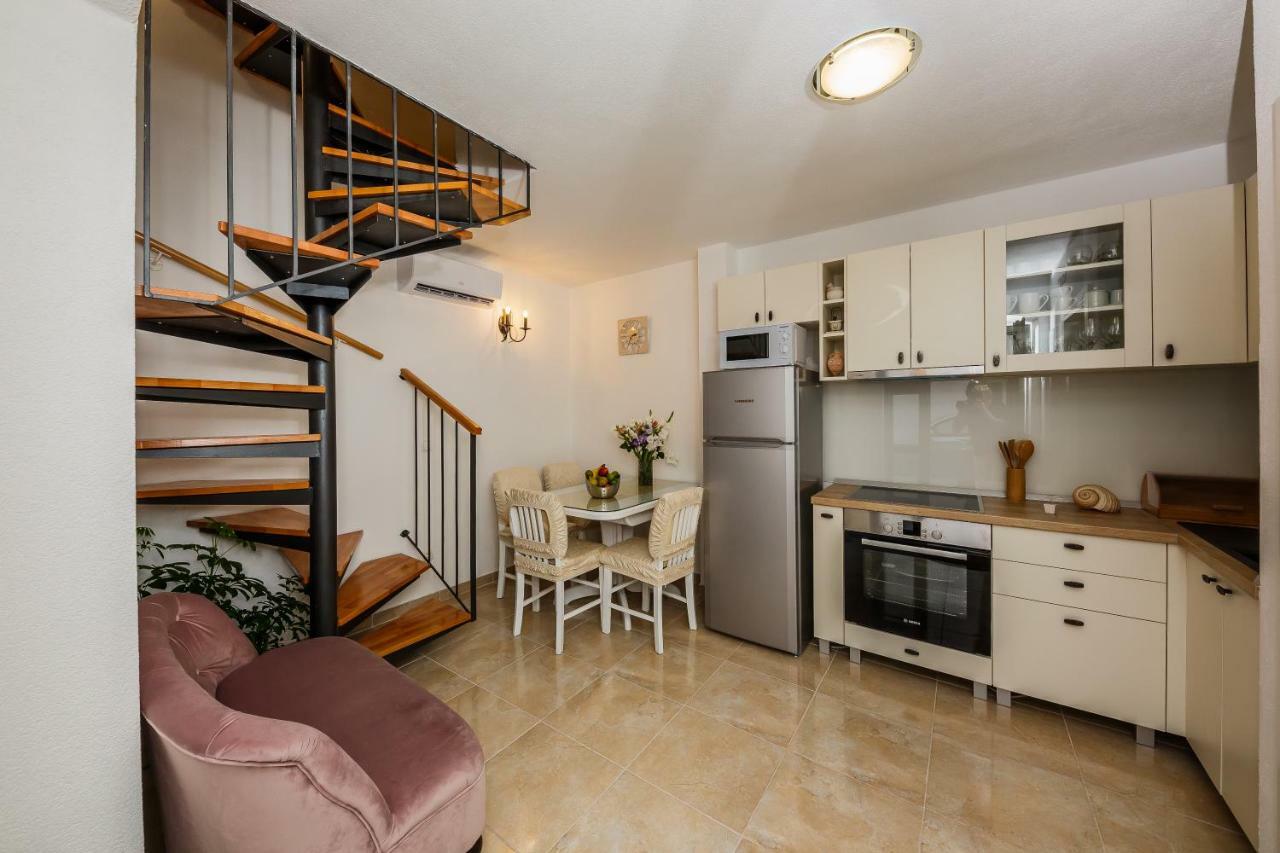 Apartman Mare Kaštela Zewnętrze zdjęcie