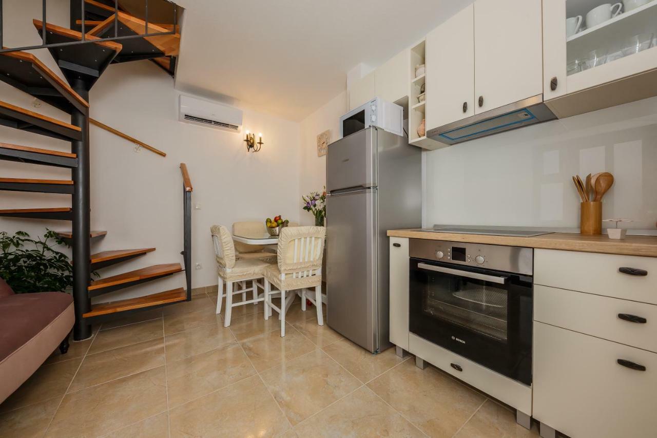 Apartman Mare Kaštela Zewnętrze zdjęcie